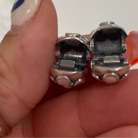 Two Pandora Clips - Picture 2 of 3